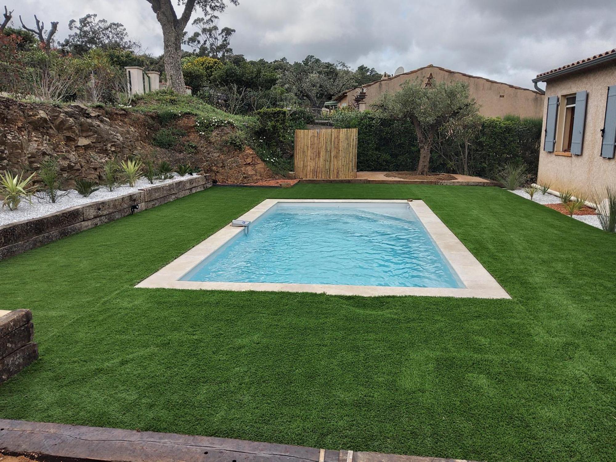 Valmer Vue Panoramique Avec Piscine *